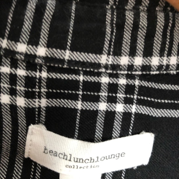 BEACHLUNCHLOUNGE Plaid Flannel with Trim - Picture 2 of 4